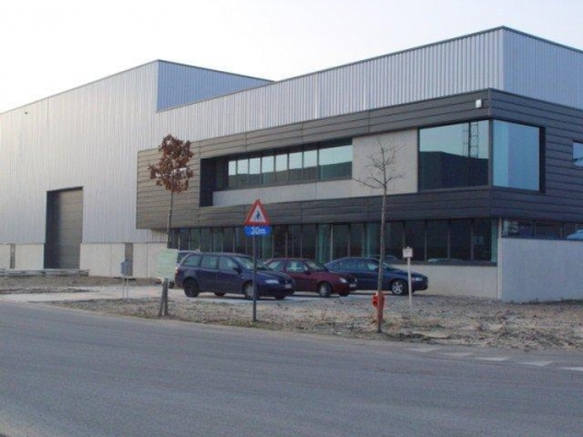 Deprest moves to a new building