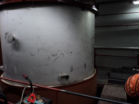 Travail à l’honneur – adapter des tanks à chocolat de 31 ans.