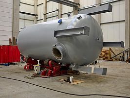 Pressure vessel in steel