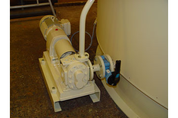 chocolate pump attached to vessel